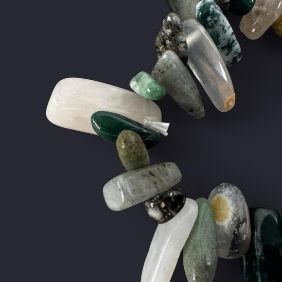 Mixed Crystal Sticks Bead Bracelet - Picture 3 of 5